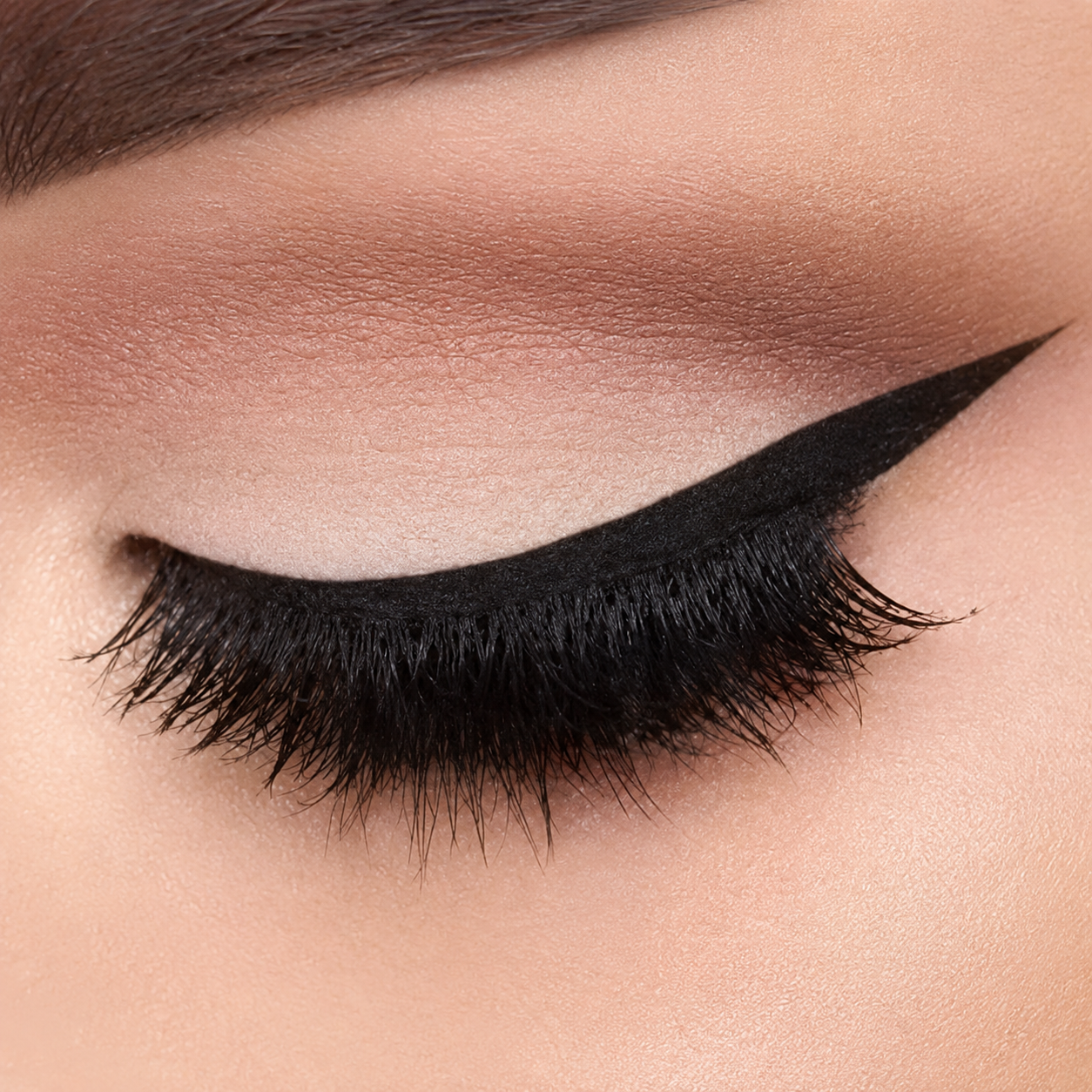Double-headed seal eyeliner pen