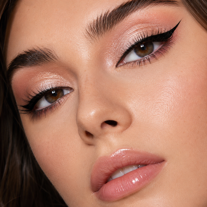 Double-headed seal eyeliner pen